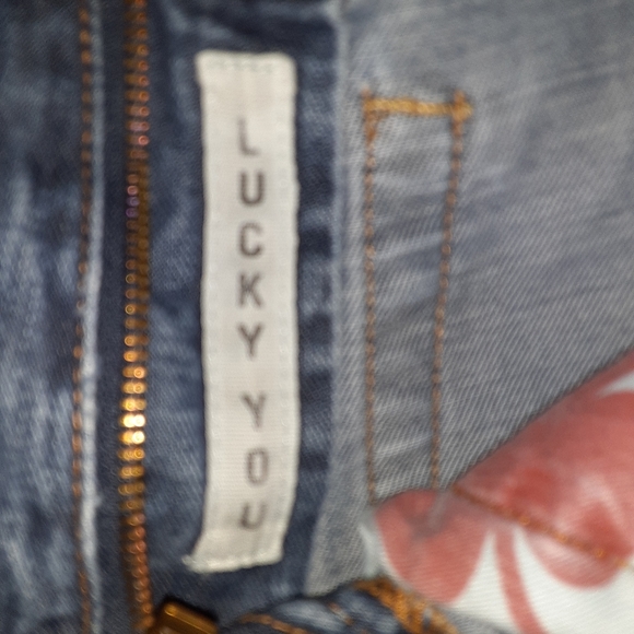 Triumph Designed by Lucky Brand Jeans - Picture 4 of 6